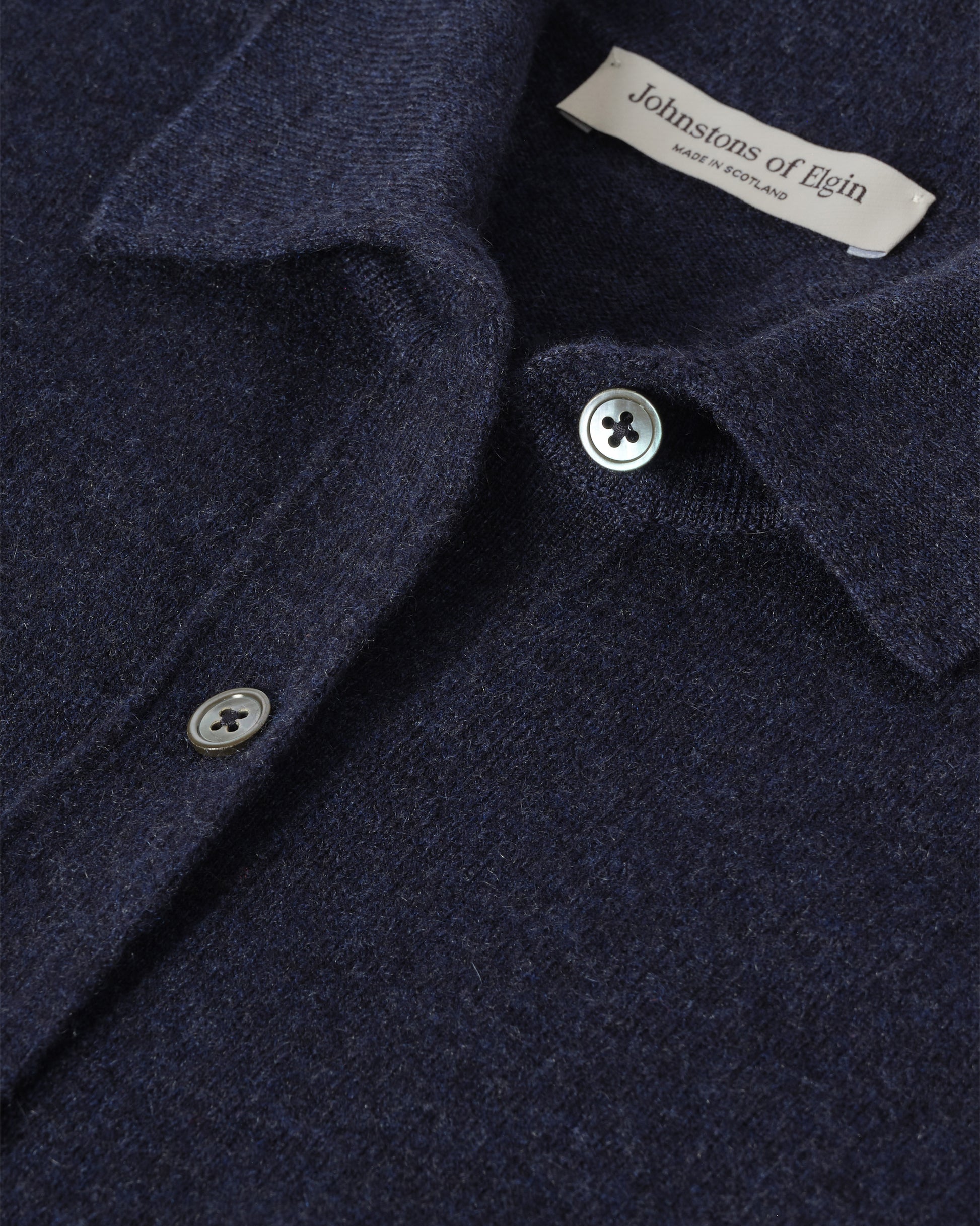 JOHNSTONS OF ELGIN WOMENS MUNRO SHIRT NAVY 100% CASHMERE KAP05765HD7350