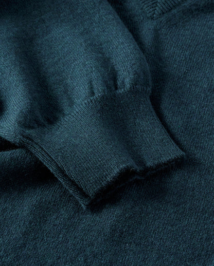 JOHNSTONS OF ELGIN WOMENS LUNAN CLASSIC VEE SWEATER BOTTLE GREEN 100% CASHMERE KAP05807SC7341