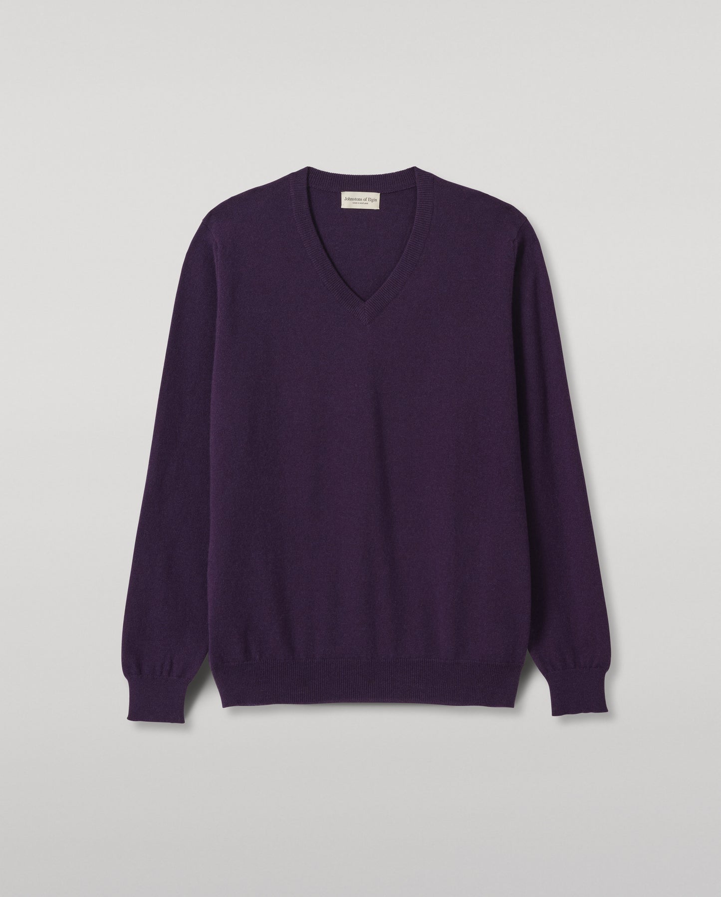 JOHNSTONS OF ELGIN REUBEN VEE NECK CASHMERE VEE NECK SWEATER - 2 PLY DARK PURPLE 100% CASHMERE KAP05960SD5370