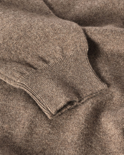 JOHNSTONS OF ELGIN REUBEN VEE NECK CASHMERE VEE NECK SWEATER - 2 PLY BROWN 100% CASHMERE KAP05960HB7128