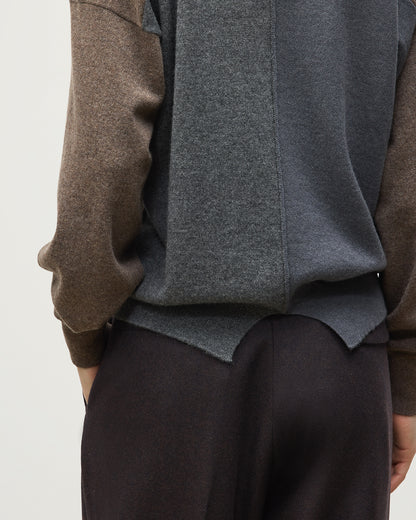 JOHNSTONS OF ELGIN JESSIE CREW SWEATER CASHMERE ROUND NECK SWEATER WITH EXPOSED SEAM DETAIL & CENTRE BACK SPLIT - 2 PLY BROWN 100% CASHMERE WORN WITH REEL CASHMERE BANDANA IN ALGIE GREEN KAP05973Q26344