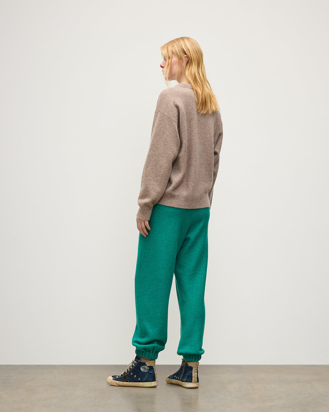 JOHNSTONS OF ELGIN REEL PANTS CASHMERE TWILL STITCH PANTS WITH SIDE POCKETS - 2 PLY GREEN 100% CASHMERE KAP05994Q26341