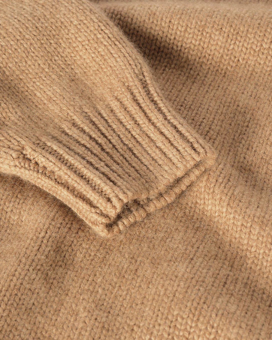 JOHNSTONS OF ELGIN BAY CREW SWEATER MARBLED CASHMERE RAGLAN ROUND NECK SWEATER CAMEL 78% CASHMERE, 22% COTTON  KBB01068SB4708
