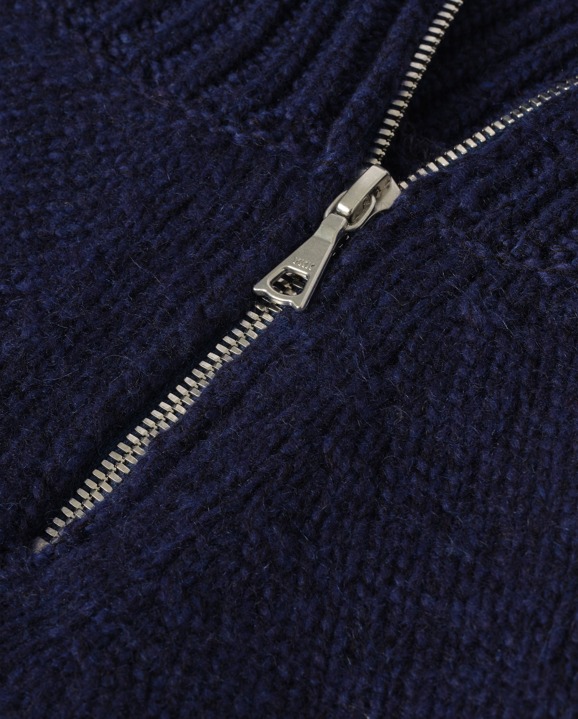 JOHNSTONS OF ELGIN MELLIS ZIP SHOULDER SWEATER MARBLED CASHMERE RAGLAN SHOULDER ZIP SWEATER DARK BLUE 78% CASHMERE, 22% COTTON KBB01094Q26351