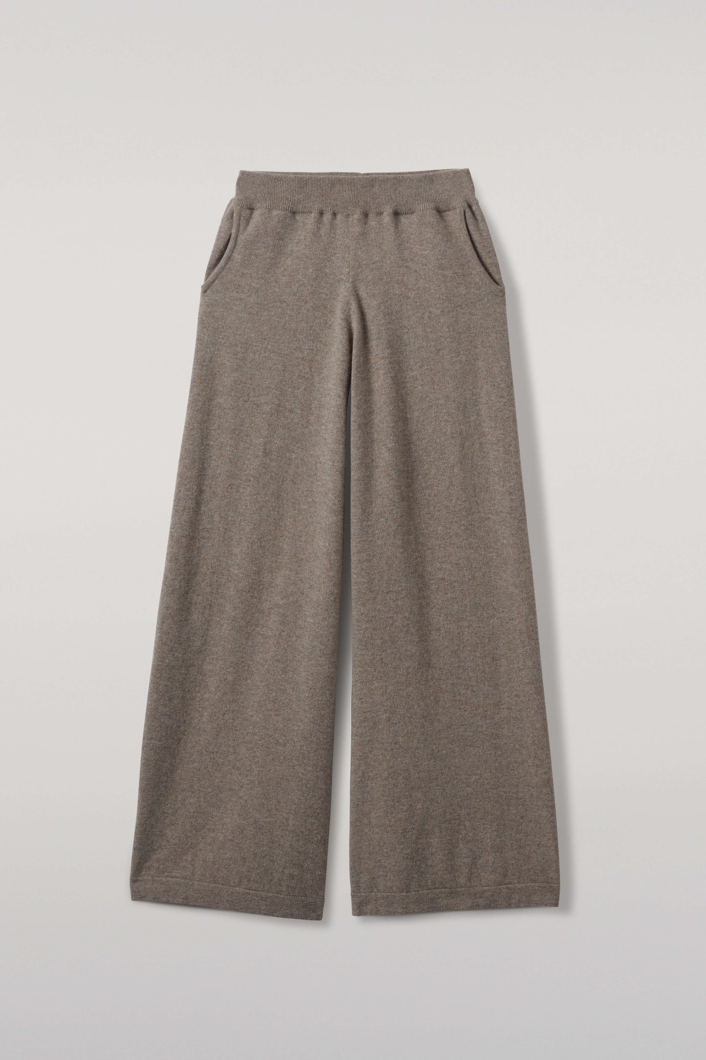 Johnstons of Elgin AW25 Women's Knitwear Ash Oversize Slouch Cashmere Trousers KBP00957HB4351