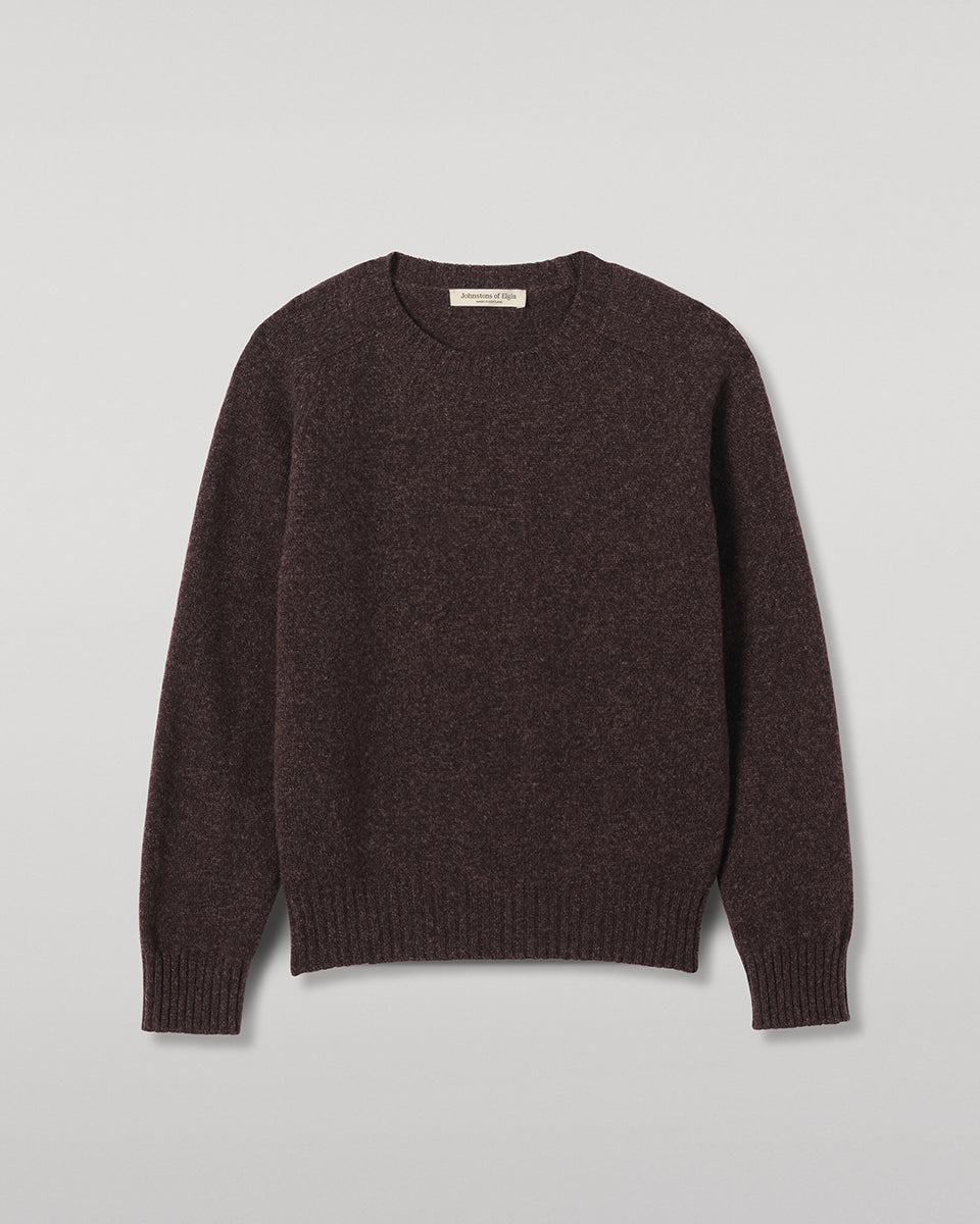 JOHNSTONS OF ELGIN BLYTH CREW SWEATER LAMBSWOOL ROUND NECK SADDLE SHOULDER SWEATER BROWN 100% LAMBSWOOL KDA00821HB7137
