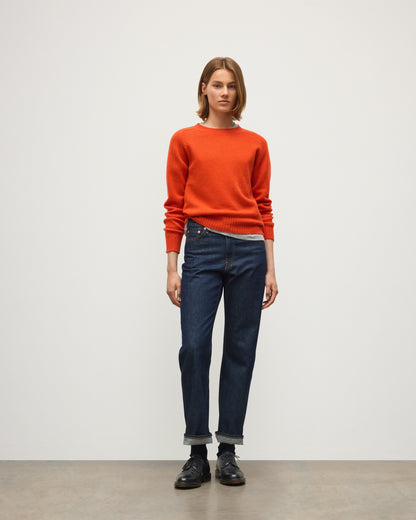 JOHNSTONS OF ELGIN BLYTH CREW SWEATER LAMBSWOOL ROUND NECK SADDLE SHOULDER SWEATER RED 100% LAMBSWOOL KDA00821HE4391