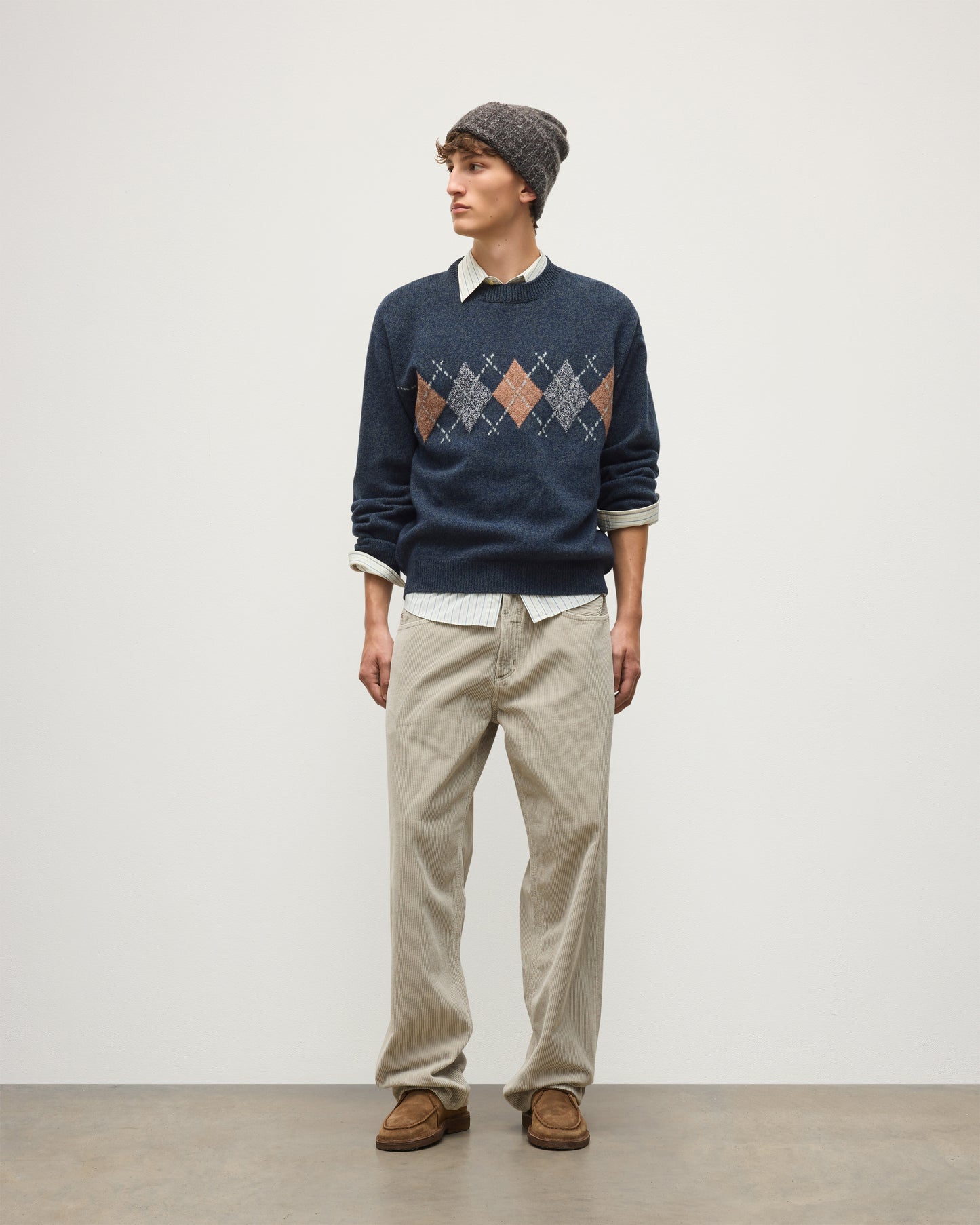 JOHNSTONS OF ELGIN RUSKY CREW SWEATER LAMBSWOOL ARGYLE CREW NECK SWEATER DARK GREY 100% LAMBSWOOL KDA00822JU1644