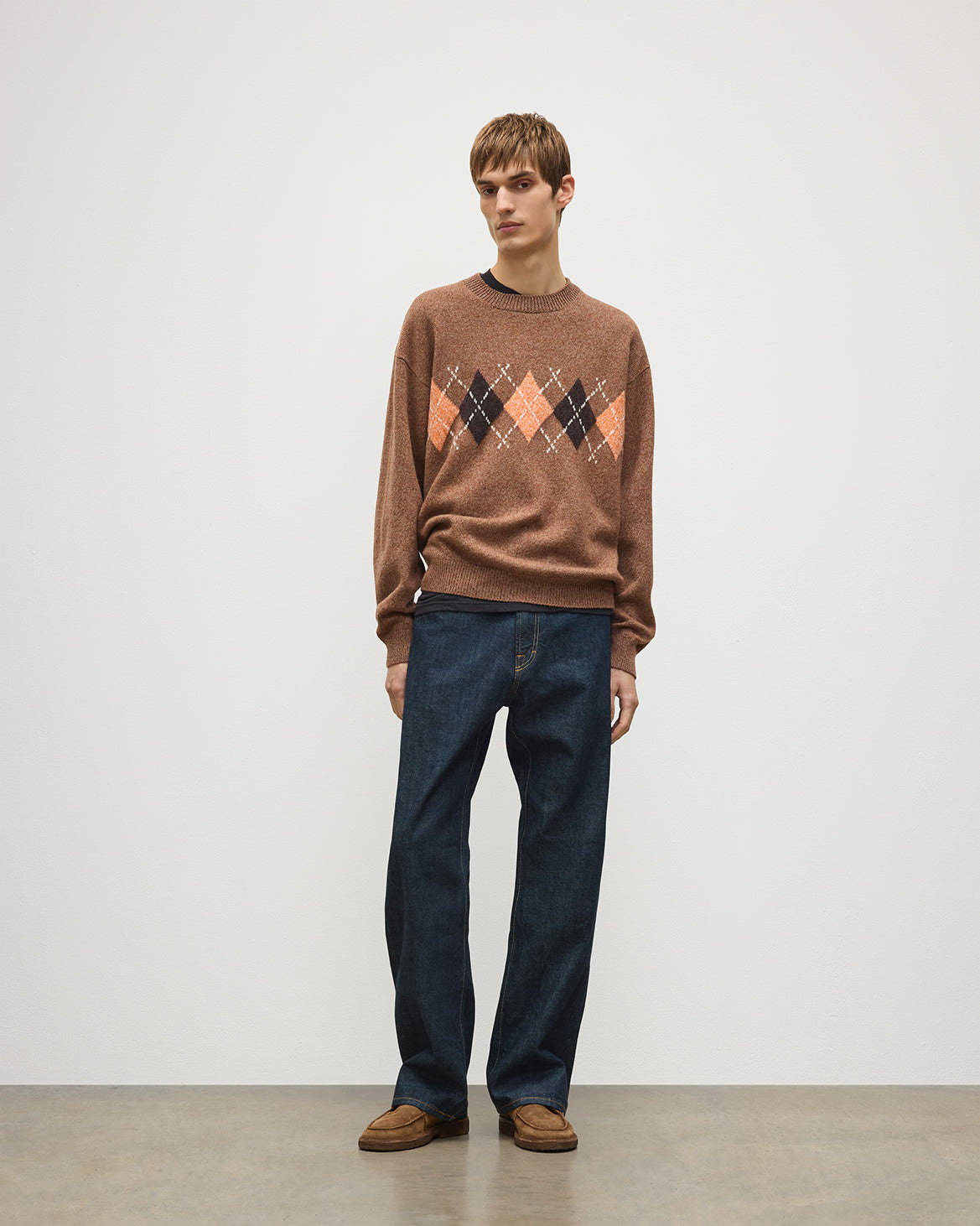 JOHNSTONS OF ELGIN RUSKY CREW SWEATER LAMBSWOOL ARGYLE CREW NECK SWEATER BROWN 100% LAMBSWOOL KDA00822JU1646