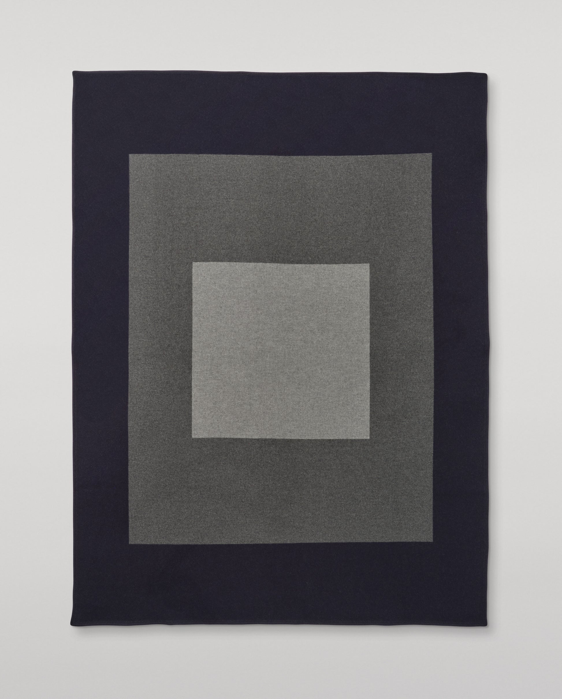 Johnstons of Elgin 100% Cashmere Blanket in Earth Mineral, Navy & Grey TA000683RU7766ONE