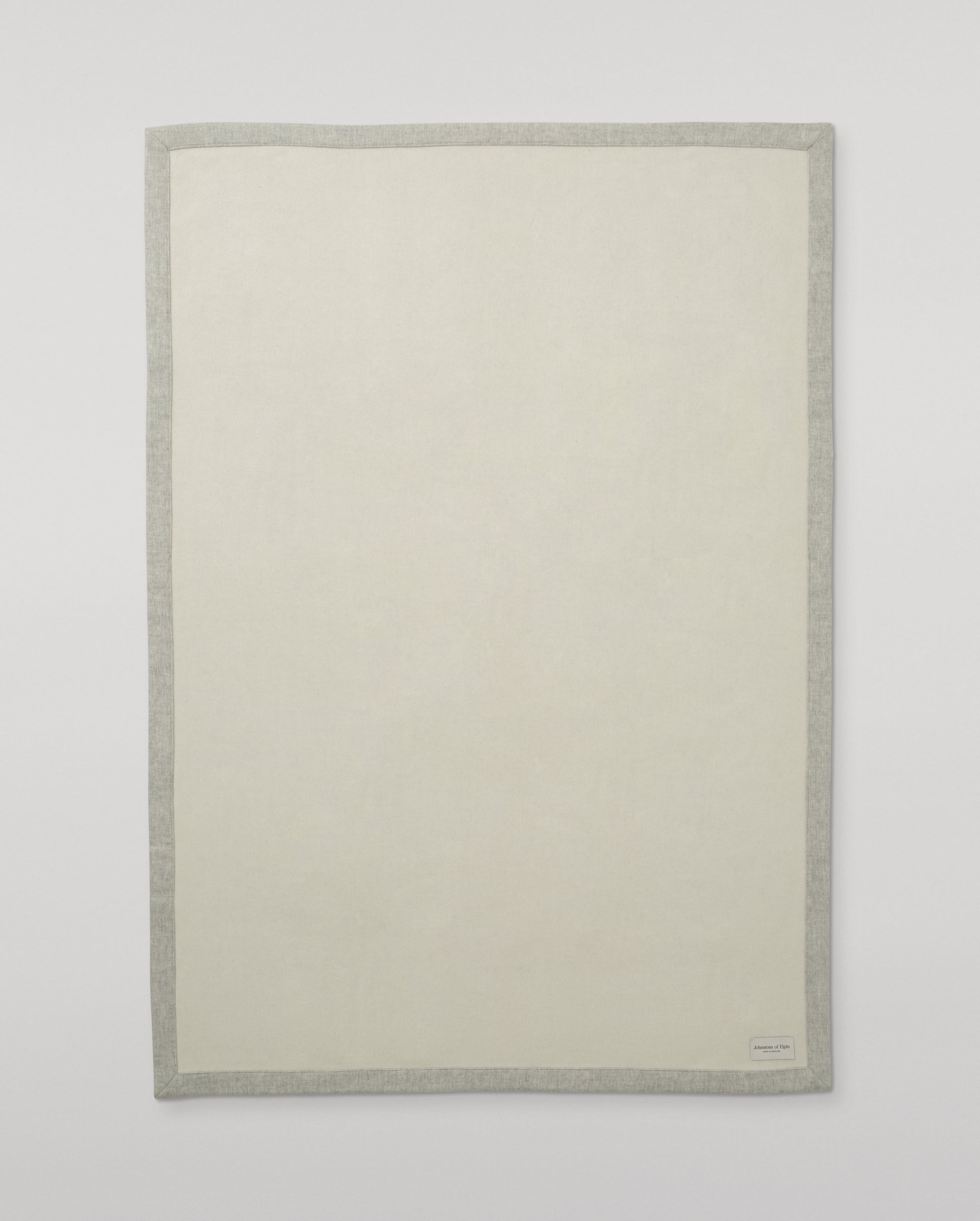 Johnstons of Elgin Made to order Cashmere Blanket available in 4 sizes in Silver & White  RU6322ONE