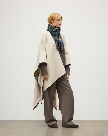 JOHNSTONS OF ELGIN WOMENS BELTED CAPE WITH LEATHER BINDING NATURAL 90% WOOL, 10% CASHMERE TB000696RU7544ONE
