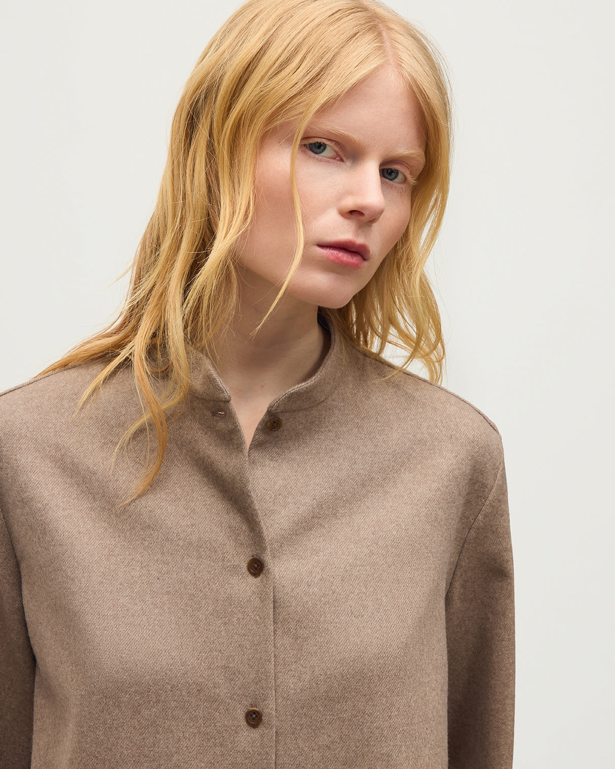 JOHNSTONS OF ELGIN WOMENS ETAIN WOOL CASHMERE GRANDAD SHIRT 90% WOOL, 10% CASHMERE TB000857RU7880