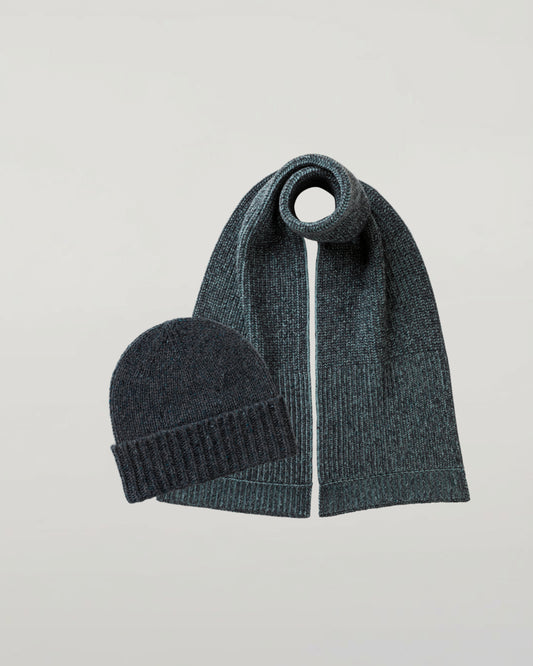 Johnstons of Elgin Donegal Cashmere Blue Hat & Scarf Gift Set 2025GIFTSET9B