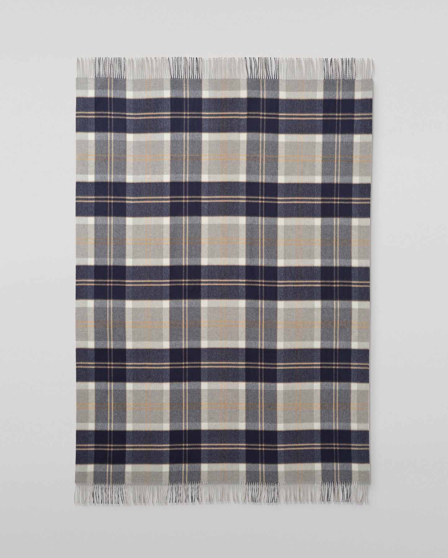 Johnstons of Elgin Silver Bannockbane Reclaimed Cashmere Blanket, Reversible, with fringe finish WA002637RU7822ONE
