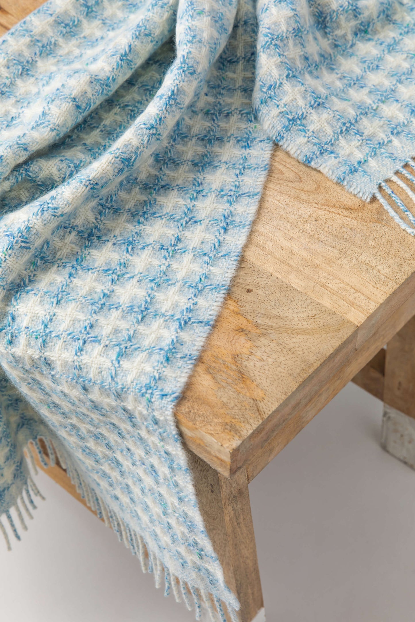 Johnstons of Elgin 2024 Baby Blanket Collection Blue Donegal Cashmere Baby Blanket WA001955RU7540ONE