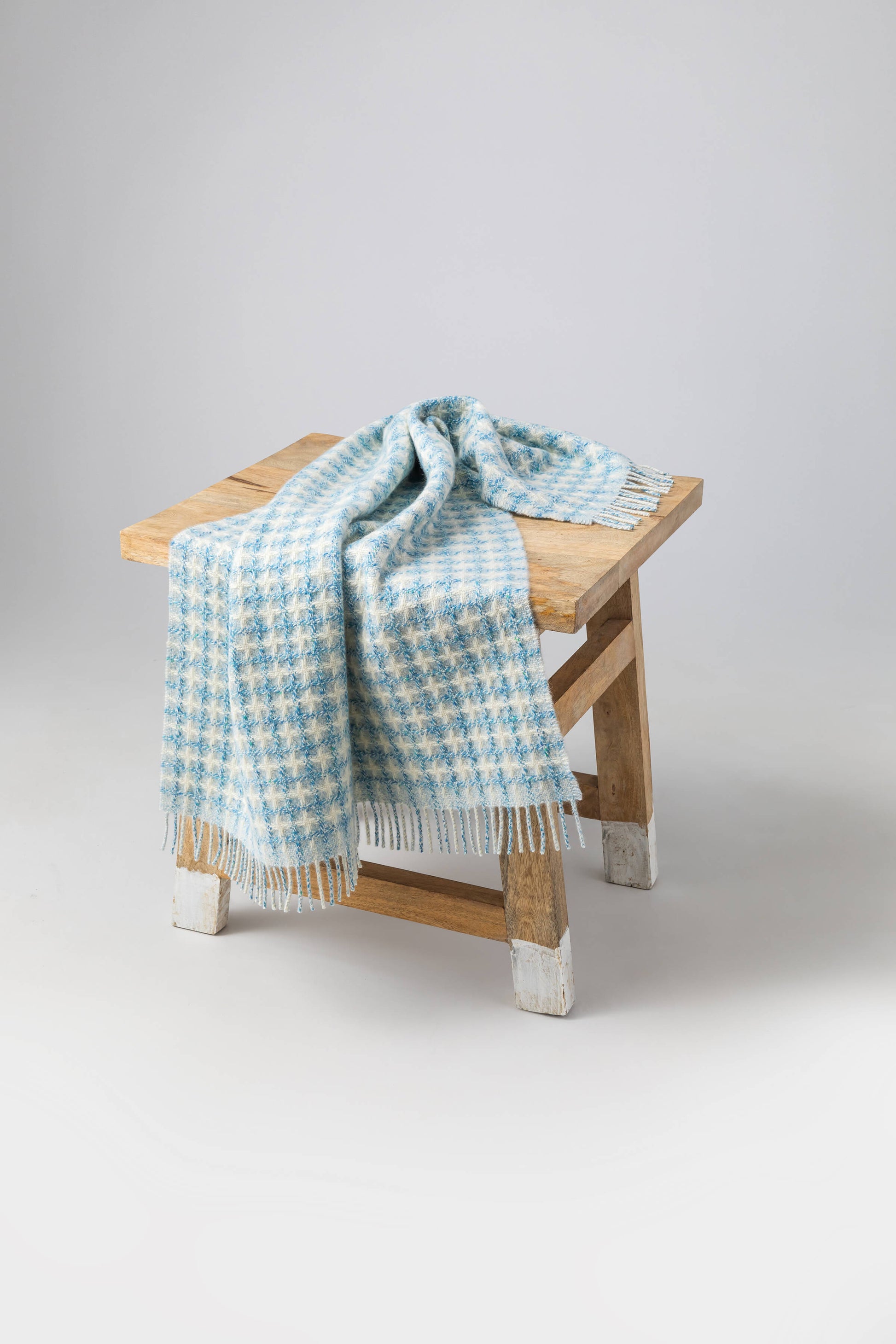 Johnstons of Elgin 2024 Baby Blanket Collection Blue Donegal Cashmere Baby Blanket WA001955RU7540ONE