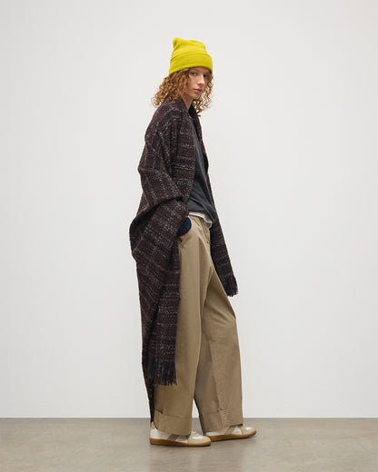 Johnstons of Elgin Luxury Texture Throw in Peat Brown and Navy, 82% Cashmere 10% Silk 8% Alpaca WB002930RU7812ONE