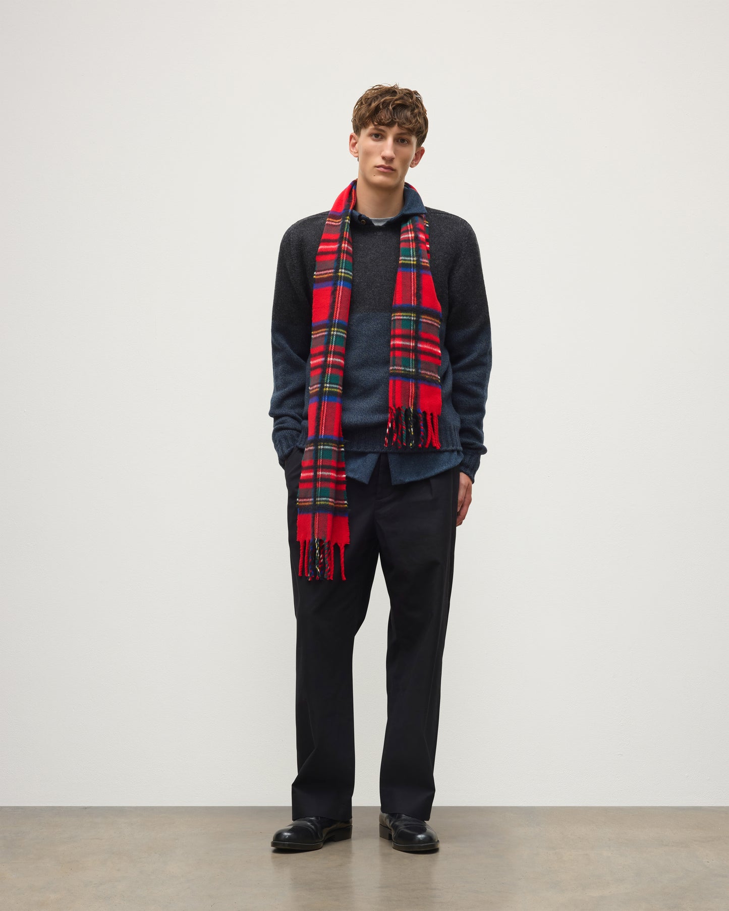 JOHNSTONS OF ELGIN MACH TARTAN SCARF DARK RED 95% WOOL 4% CASHMERE 1% SILK WB002970RU7831ONE