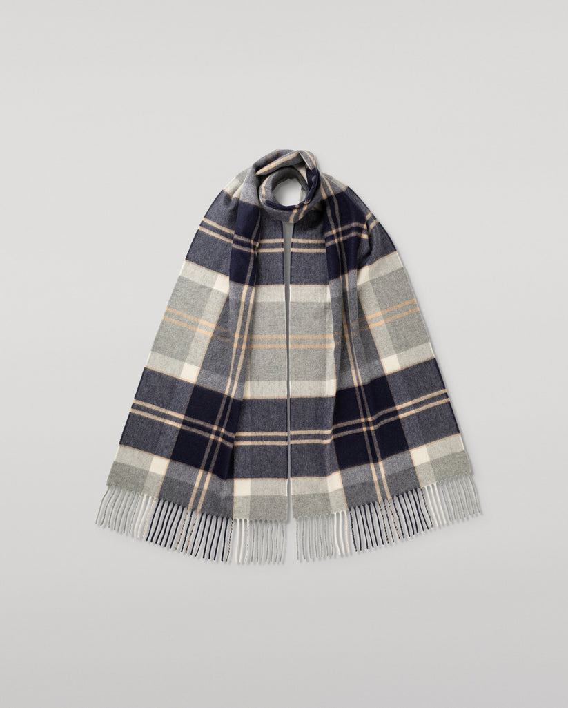 [grid] Discover Johnstons of Elgin