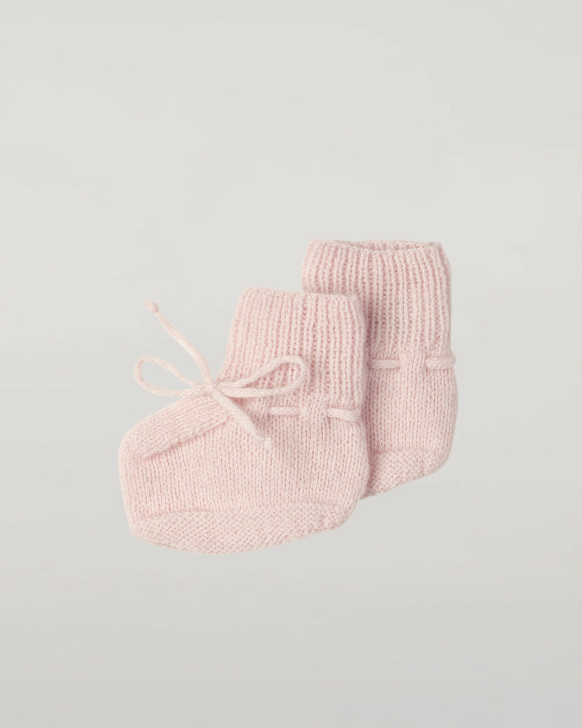 Johnstons of Elgin’s Baby's 1st Cashmere Accessories Gift Set in Blush AW21GIFTSET20B